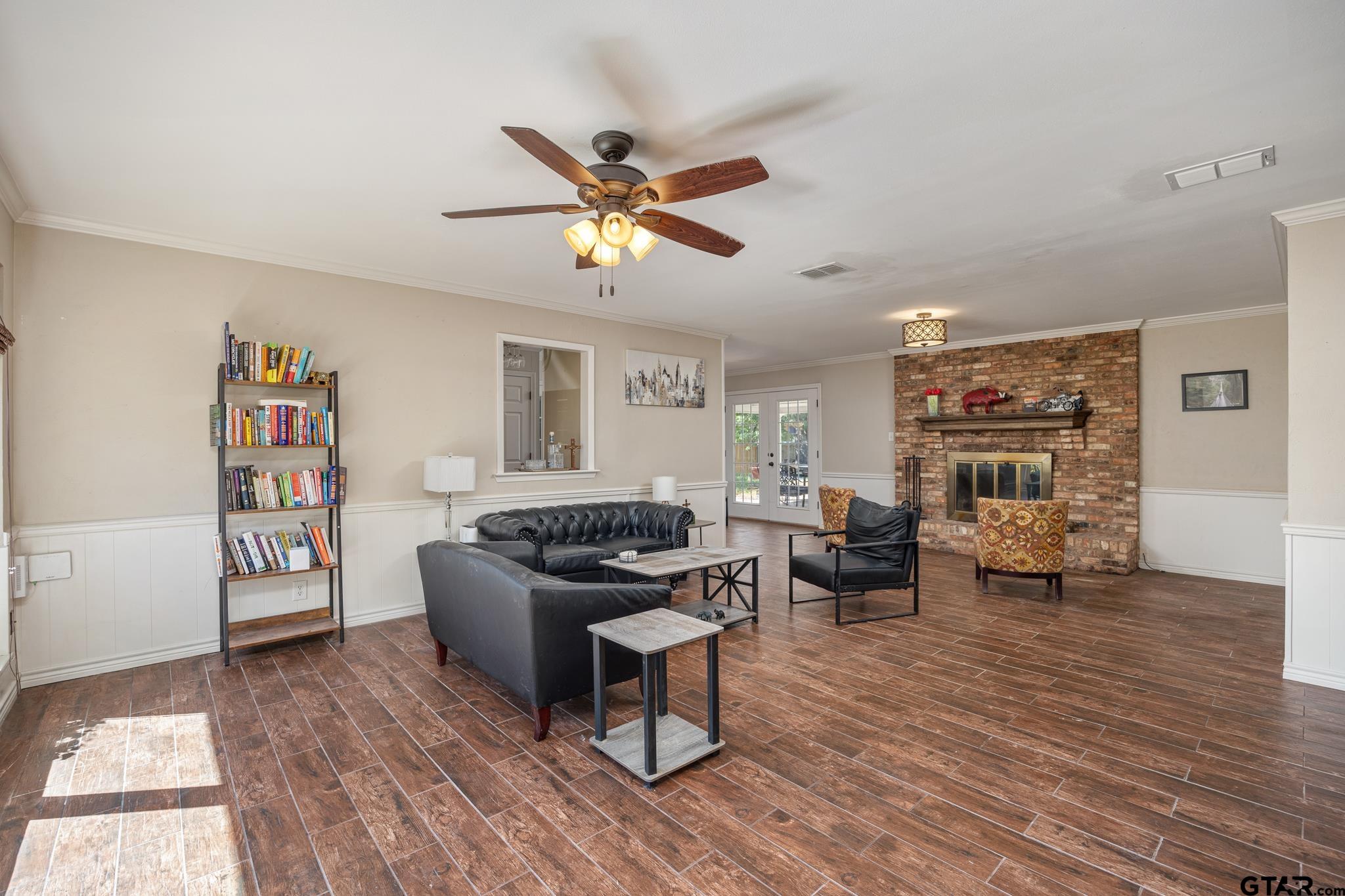 310 E Amherst, Tyler, TX 75701 — photo 3