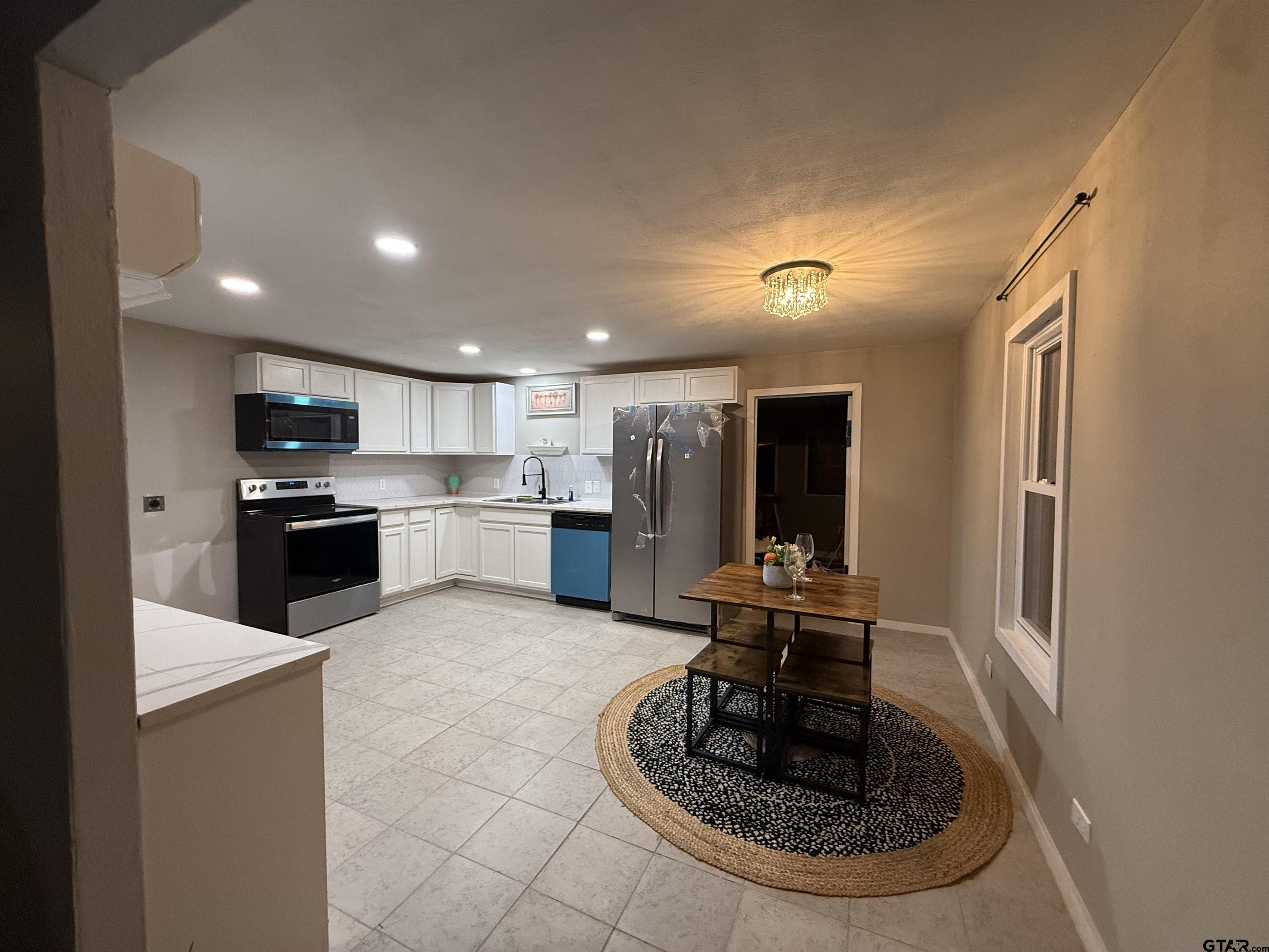 4787 Oak Gate Dr. — photo