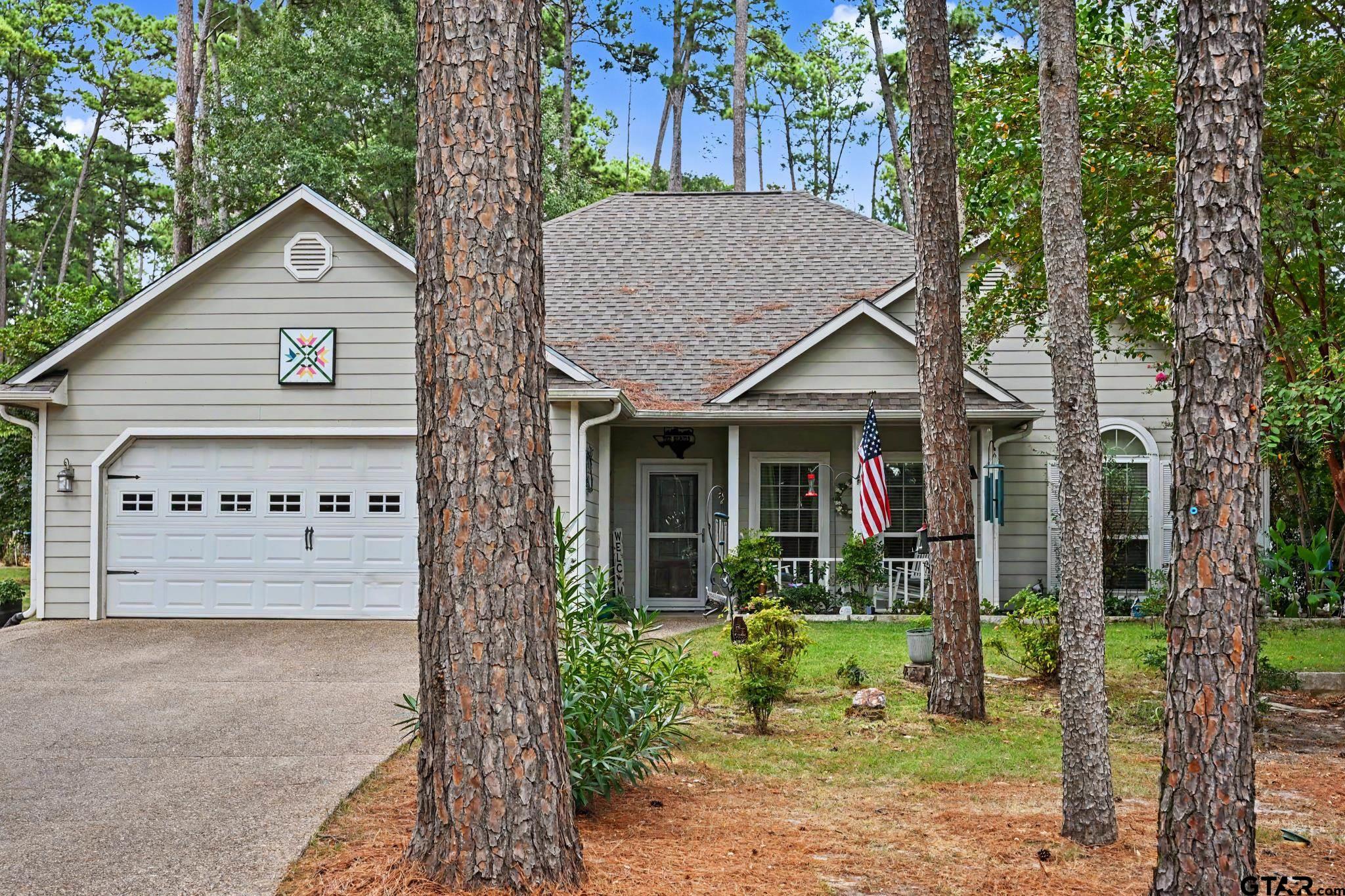 150 Pine Needle Glen — photo