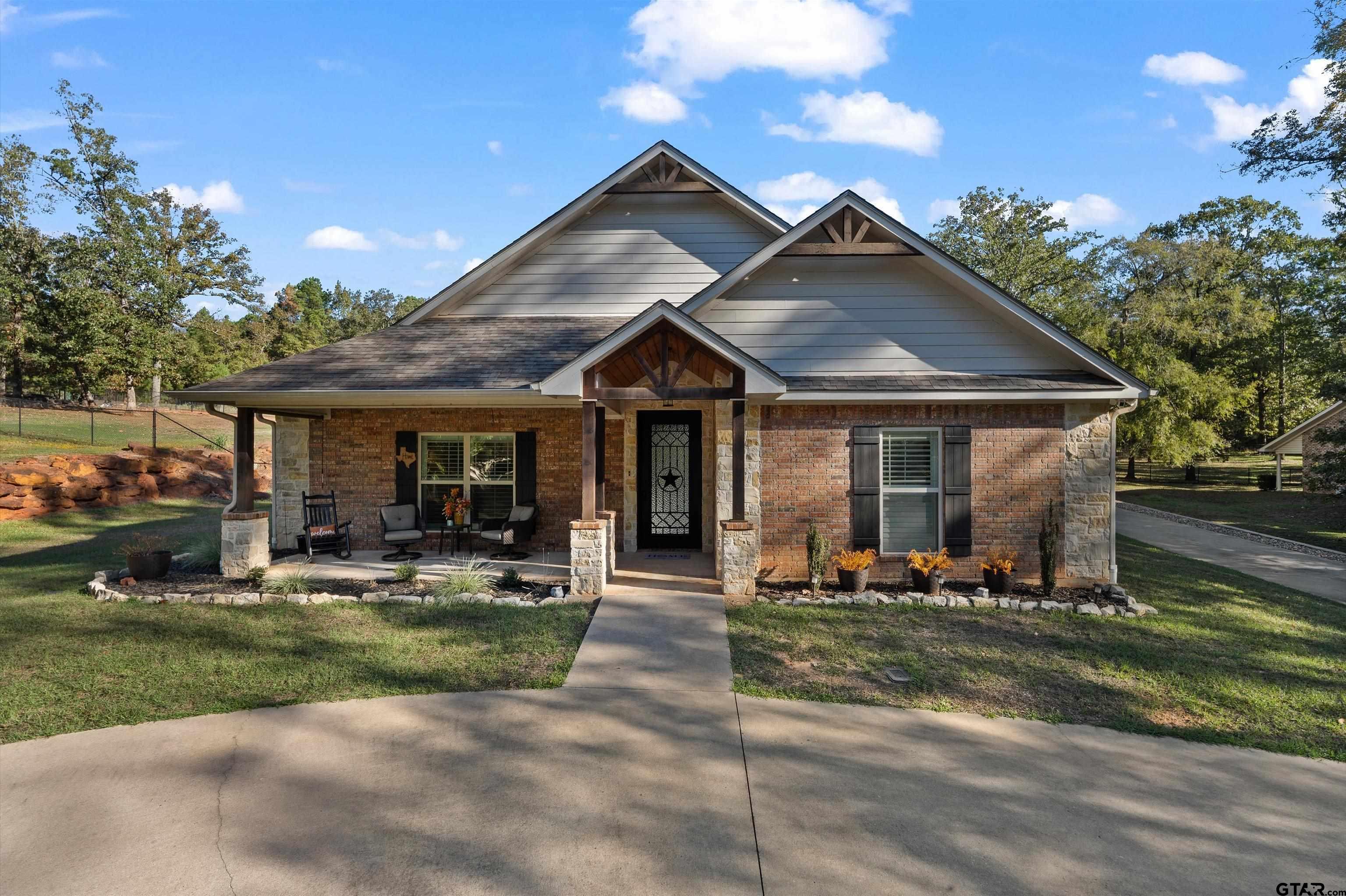 421 Shadowood Drive, Marshall, TX 75672 — photo 2