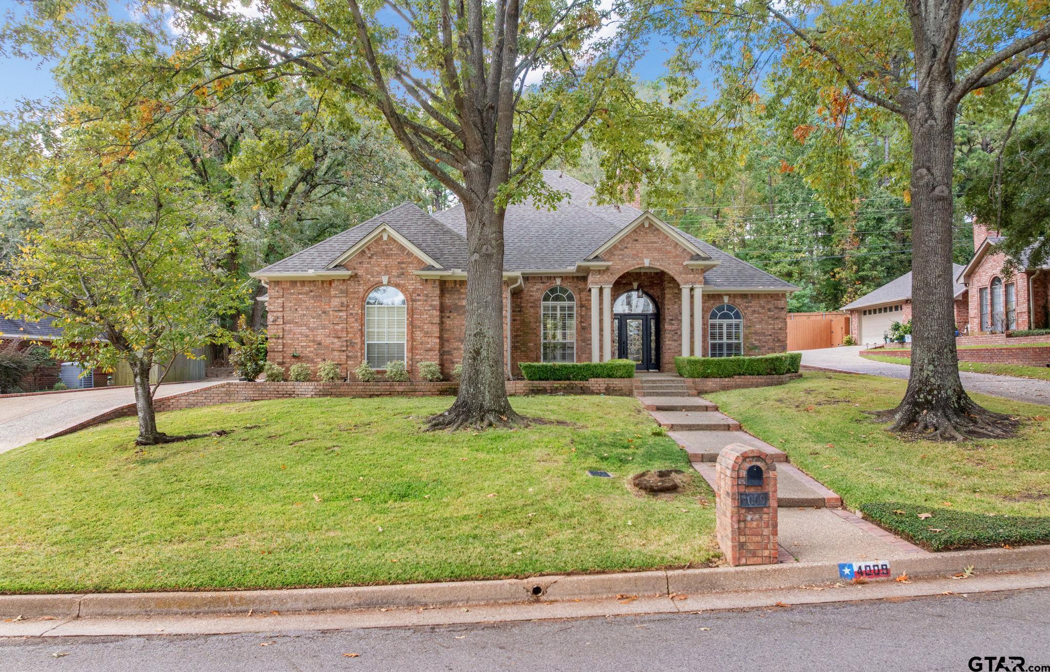 4009 Lazy Creek Dr — photo