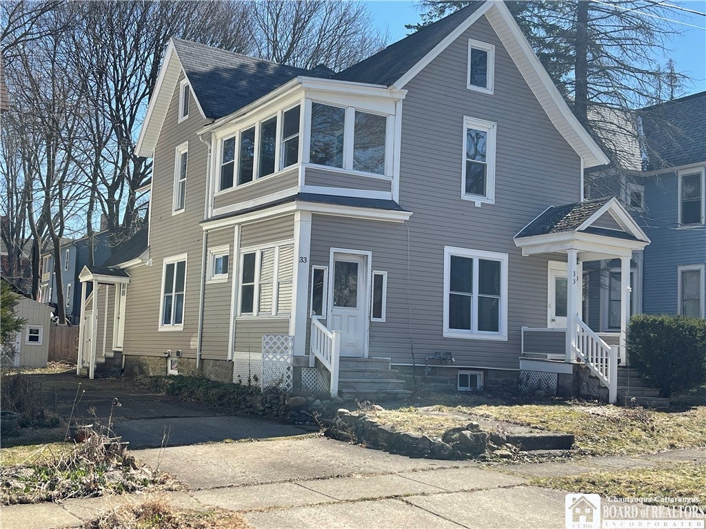 33 Myrtle Street — photo