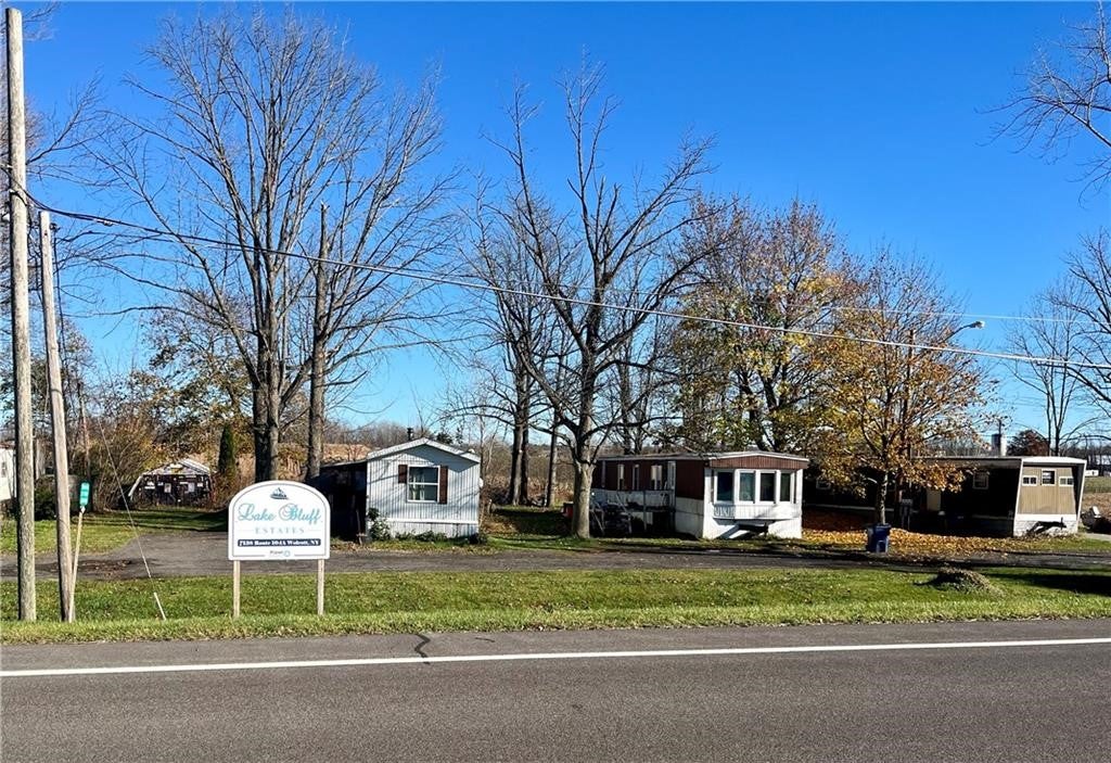 7138 State Route 104a — photo