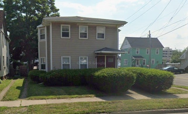 202 E High Street — photo