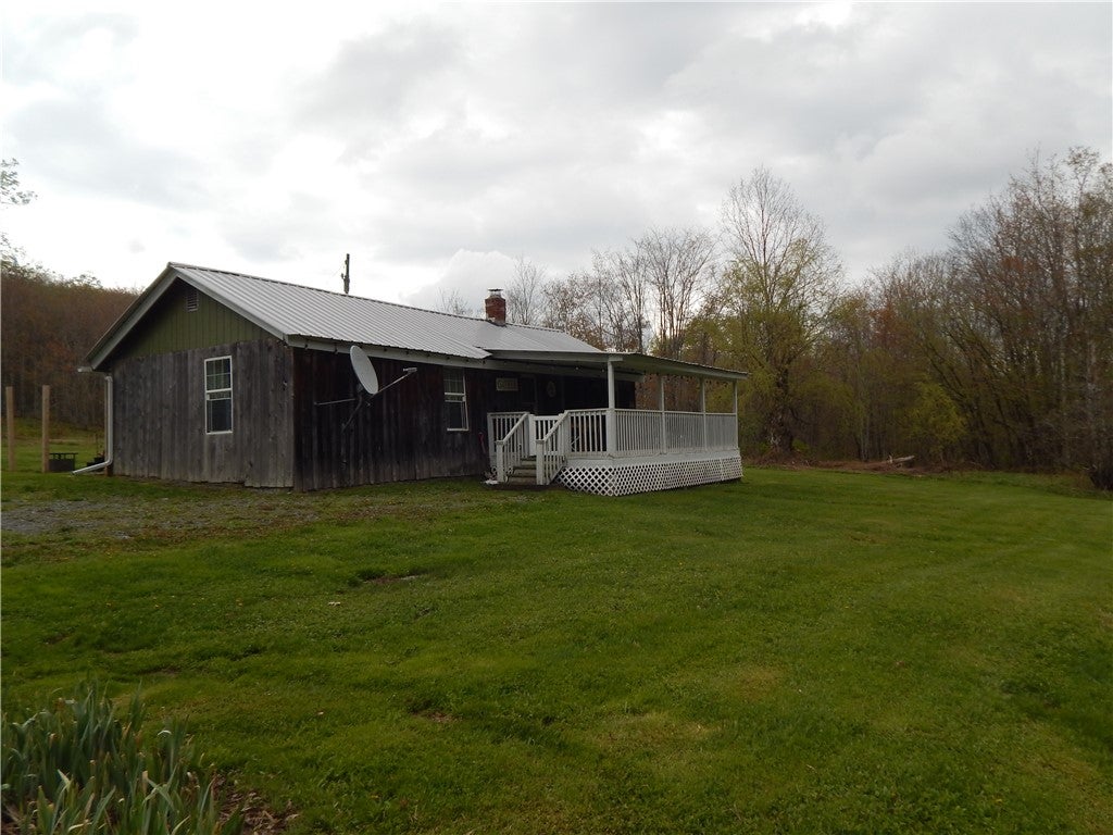 5684 Houck Moutain Road — photo