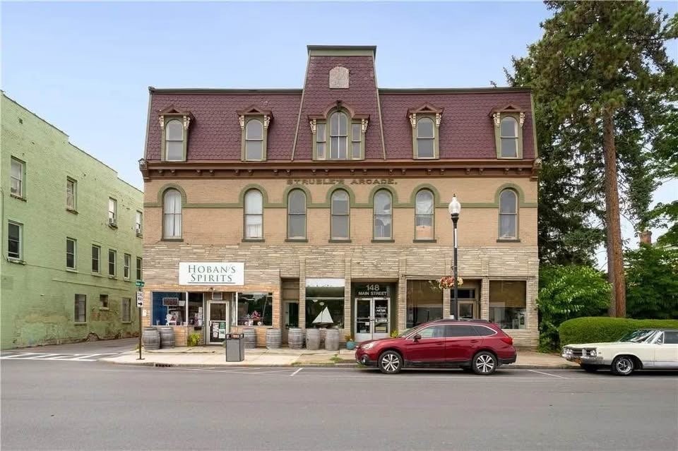 148 Main Street — photo