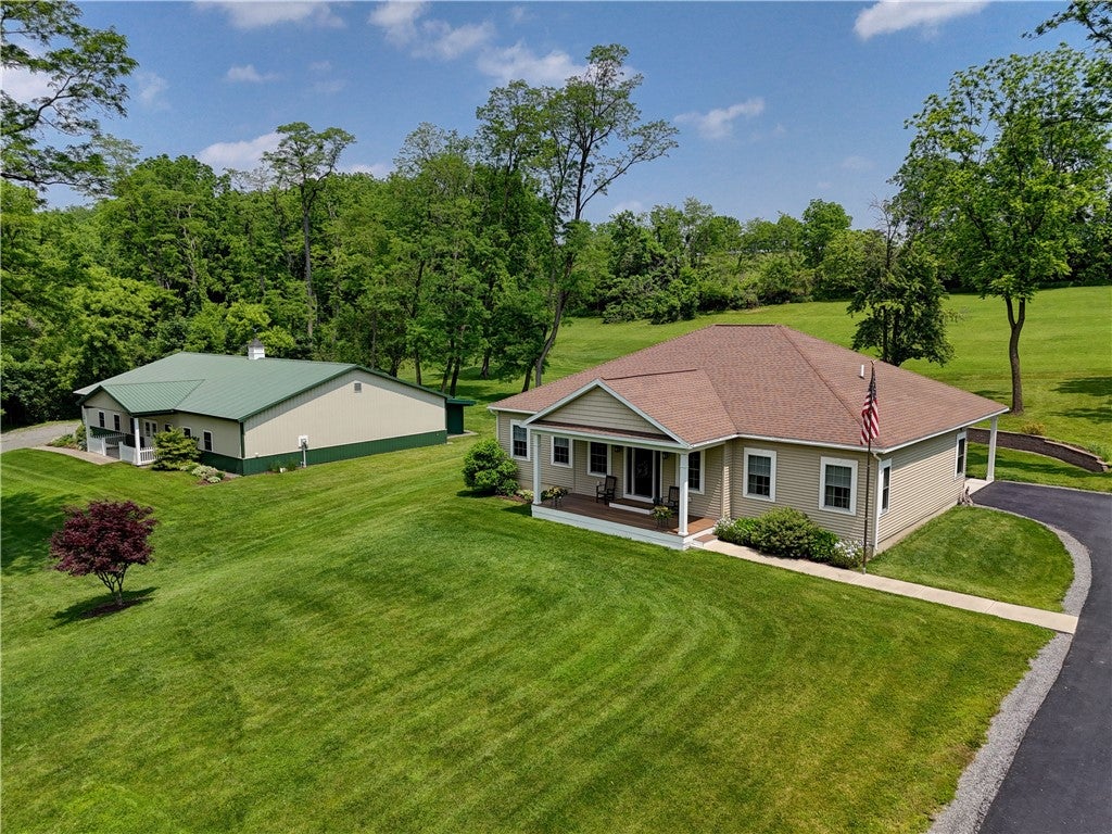 4338 State Route 90 — photo