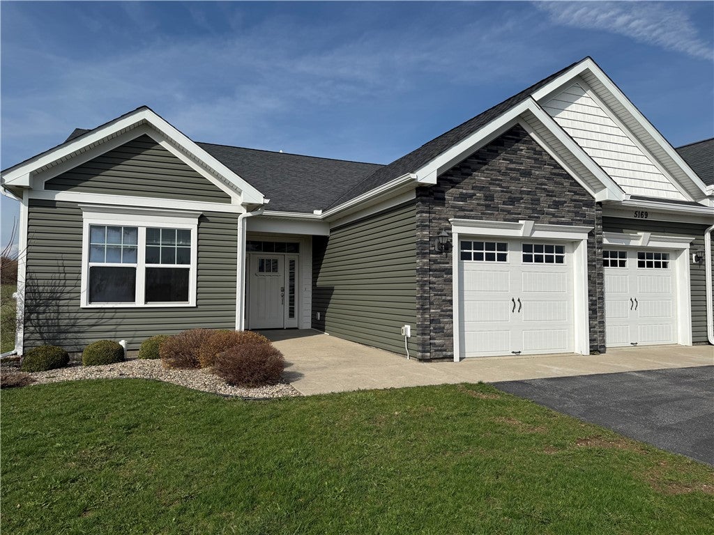 5169 Laurel Oak Way — photo