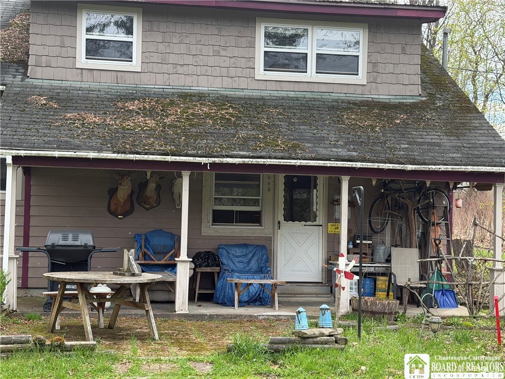 3261 Riverside Drive — photo