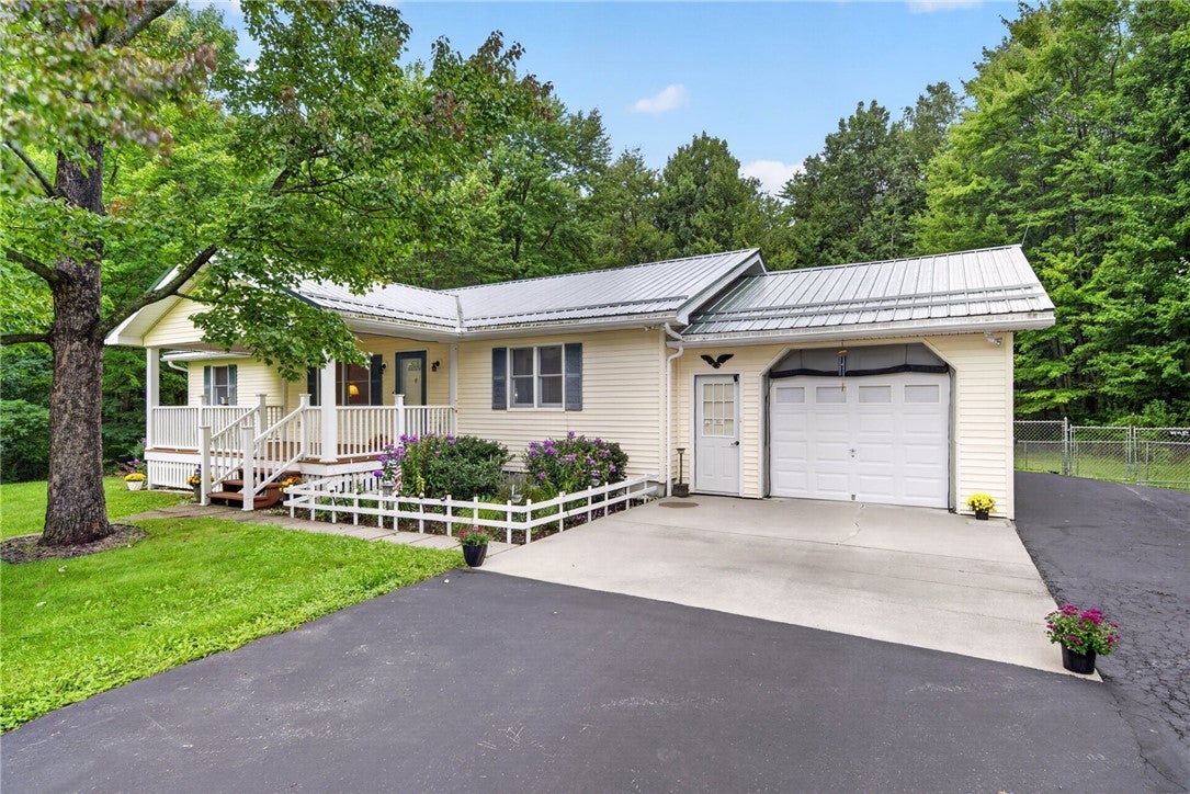 4931 Devlen Rd, Locke, NY 13073 — photo 2