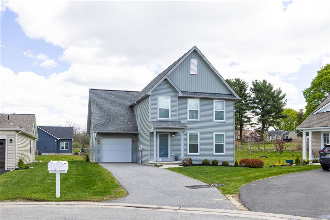 16 Parkglen Drive — photo