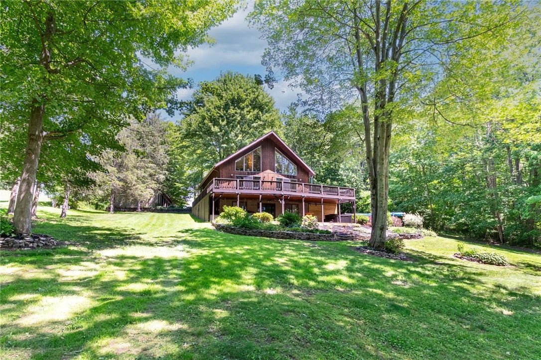 7733 E Port Bay Road — photo