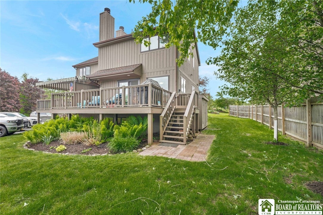 4406 W Lake Road 24 — photo