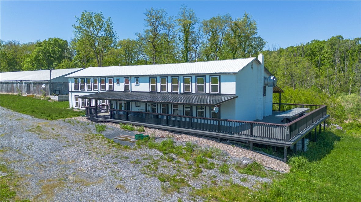 4600 State Route 89 — photo