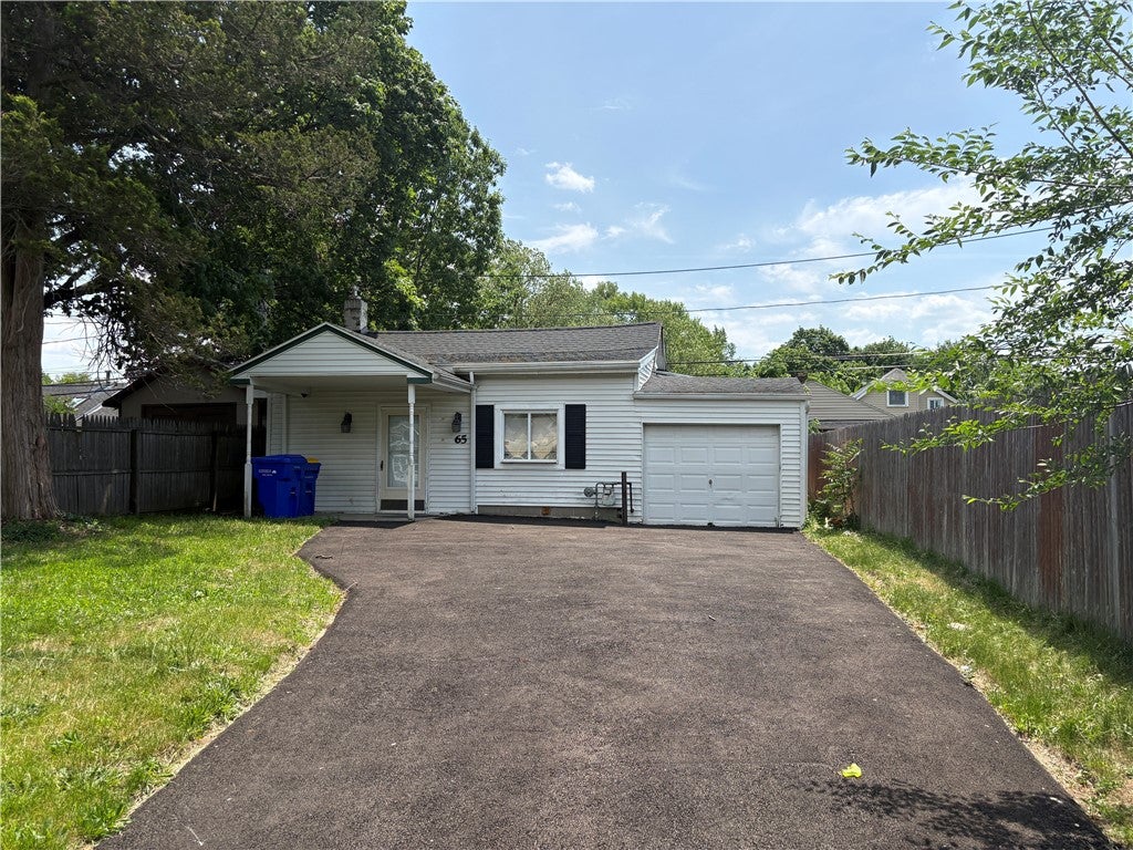 65 Wheeldon Drive — photo