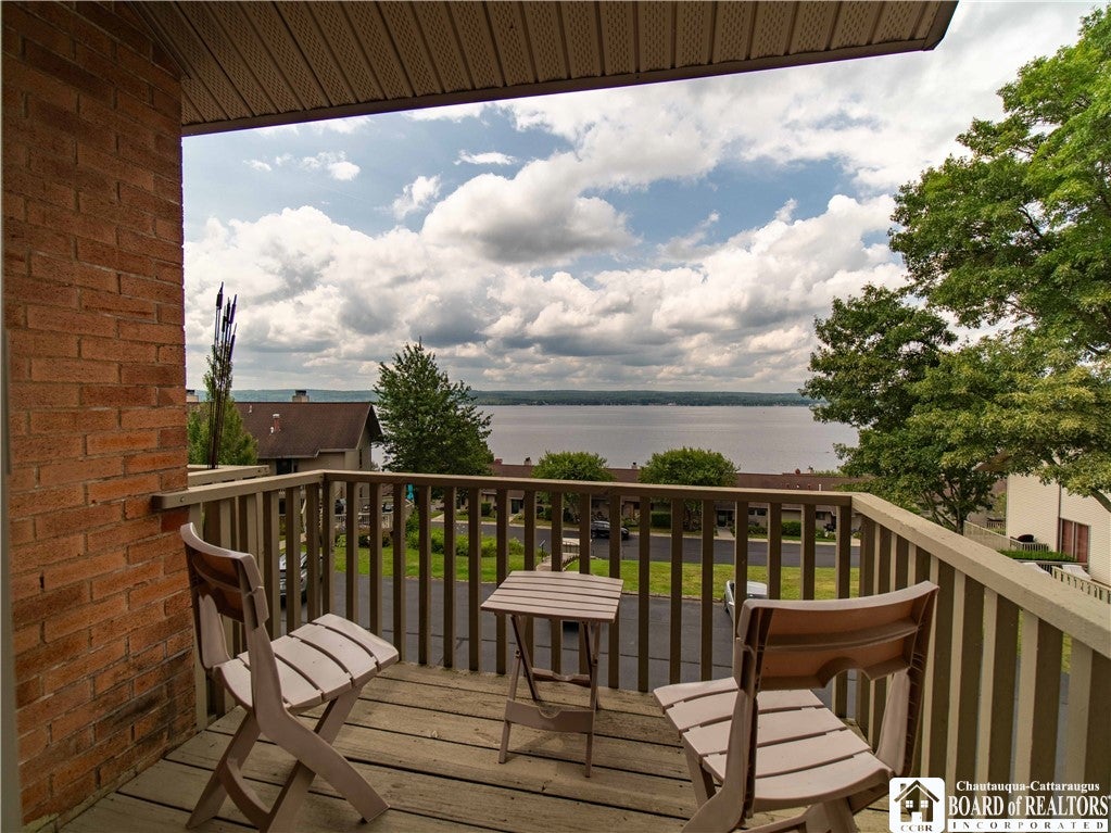 24B Mohawk Drive B — photo