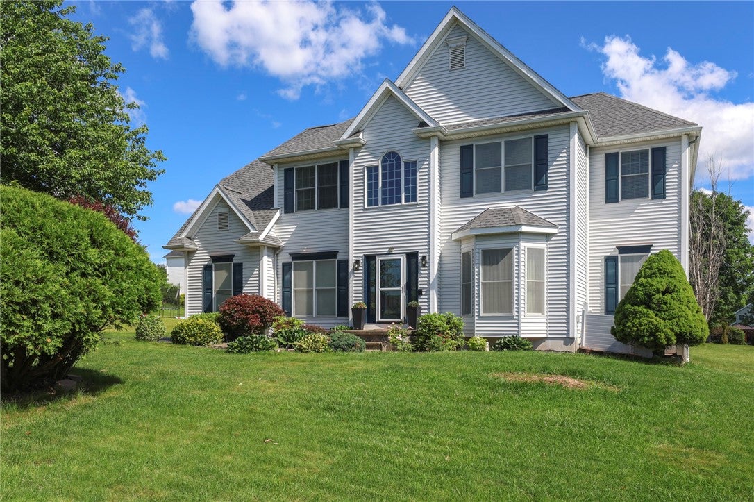 3 Turnberry Drive — photo