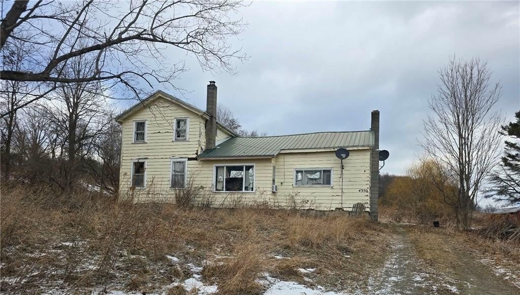 4350 Waterbury Hill Road — photo
