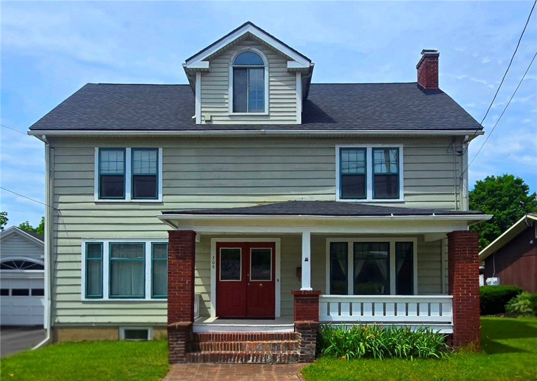 308 S Main Street — photo
