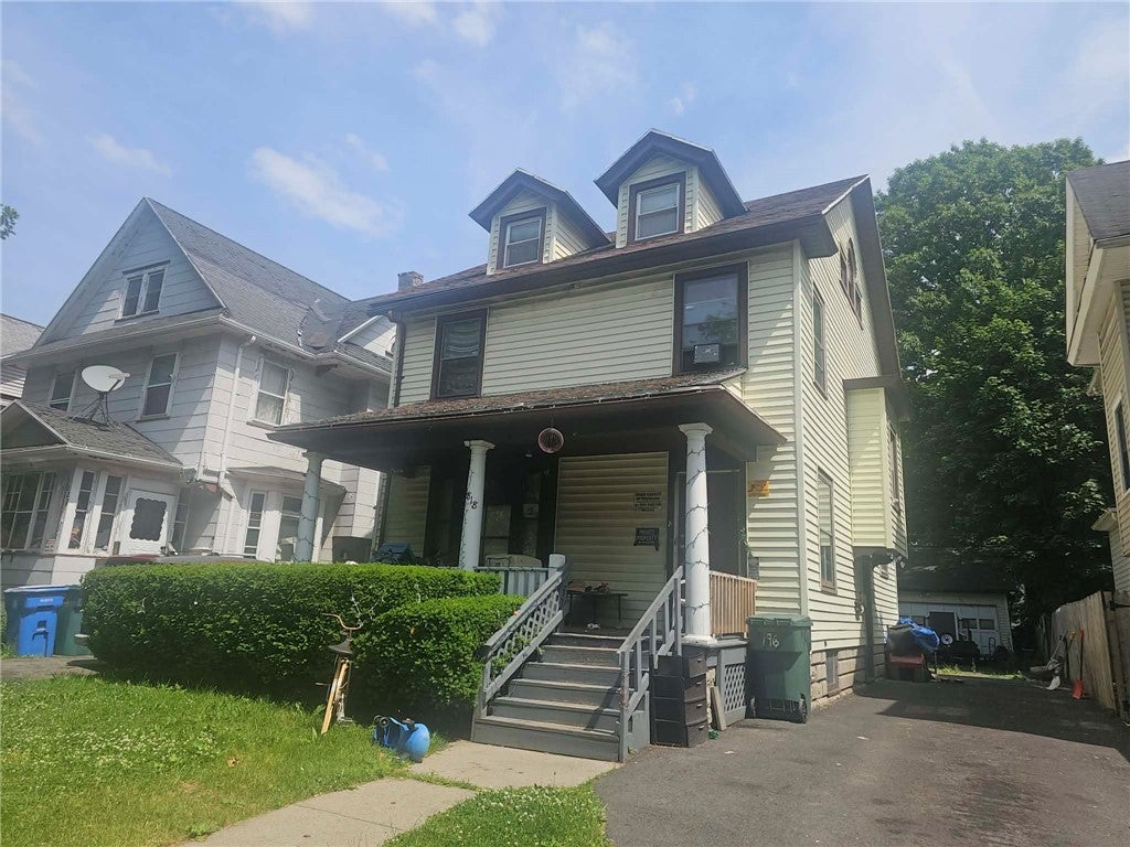 1818 Saint Paul Street — photo