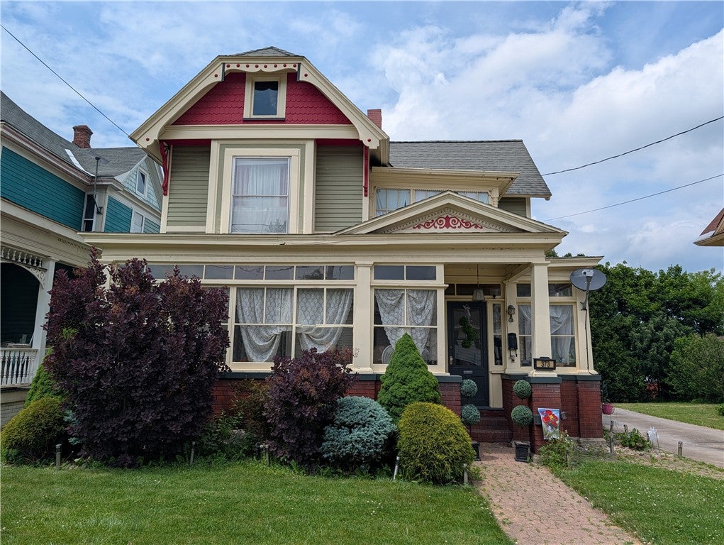 373 E Main Street — photo