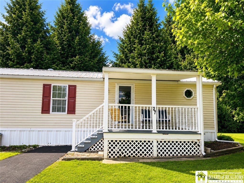 4911 Baker Street Lot 27 — photo
