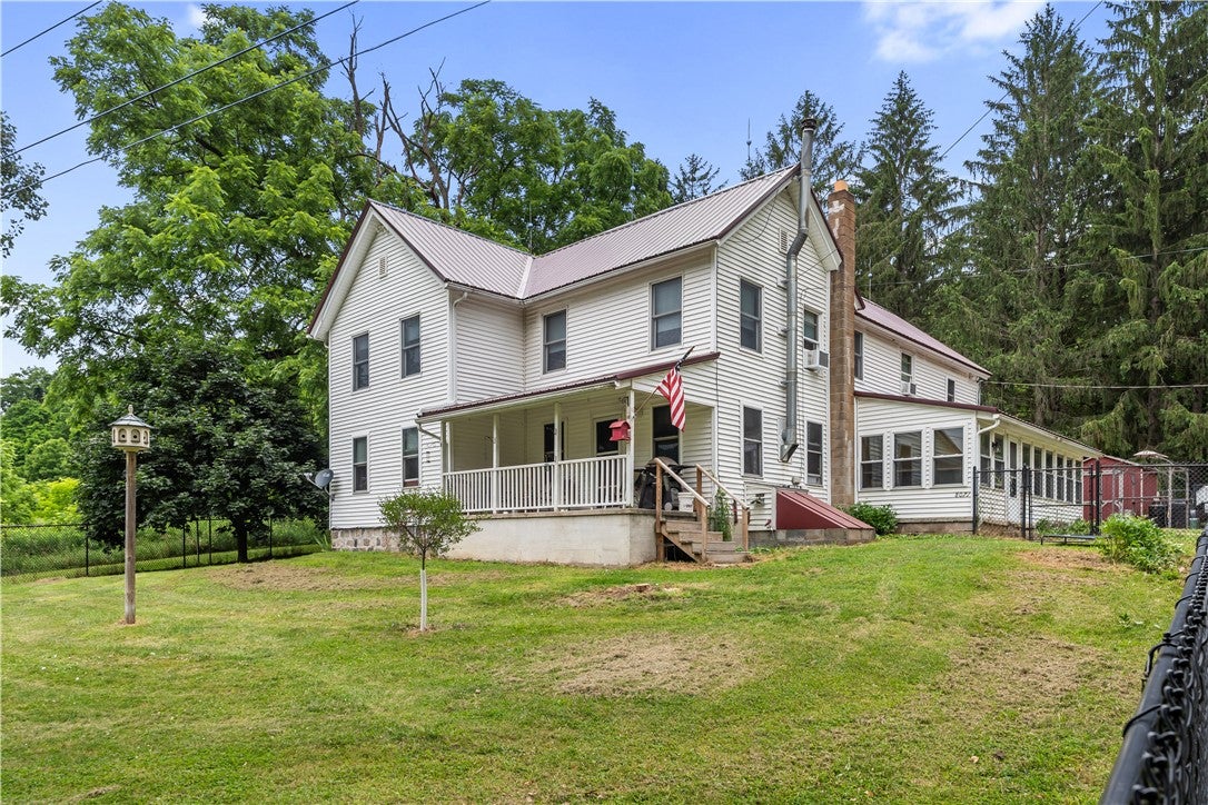8071 Hunt Hollow Road — photo