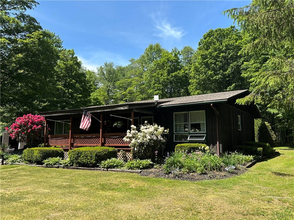 10 Fairway Drive — photo