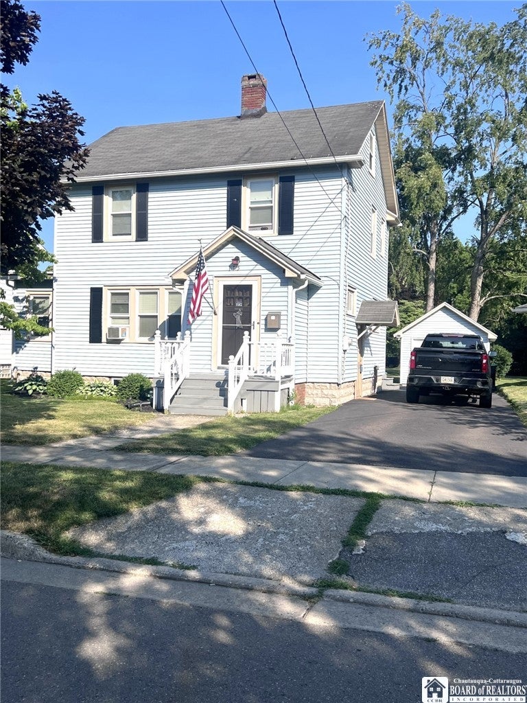 115 W. James St. — photo