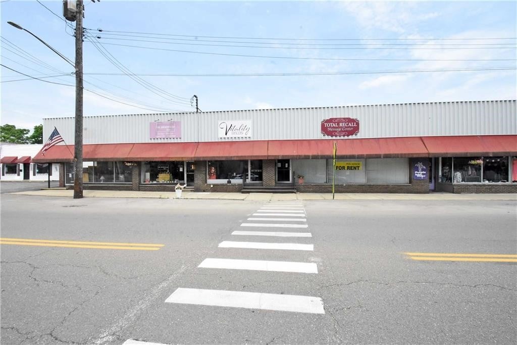 701-705 & 703R S Main Street — photo