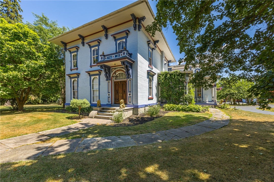 19 N Walnut Street — photo