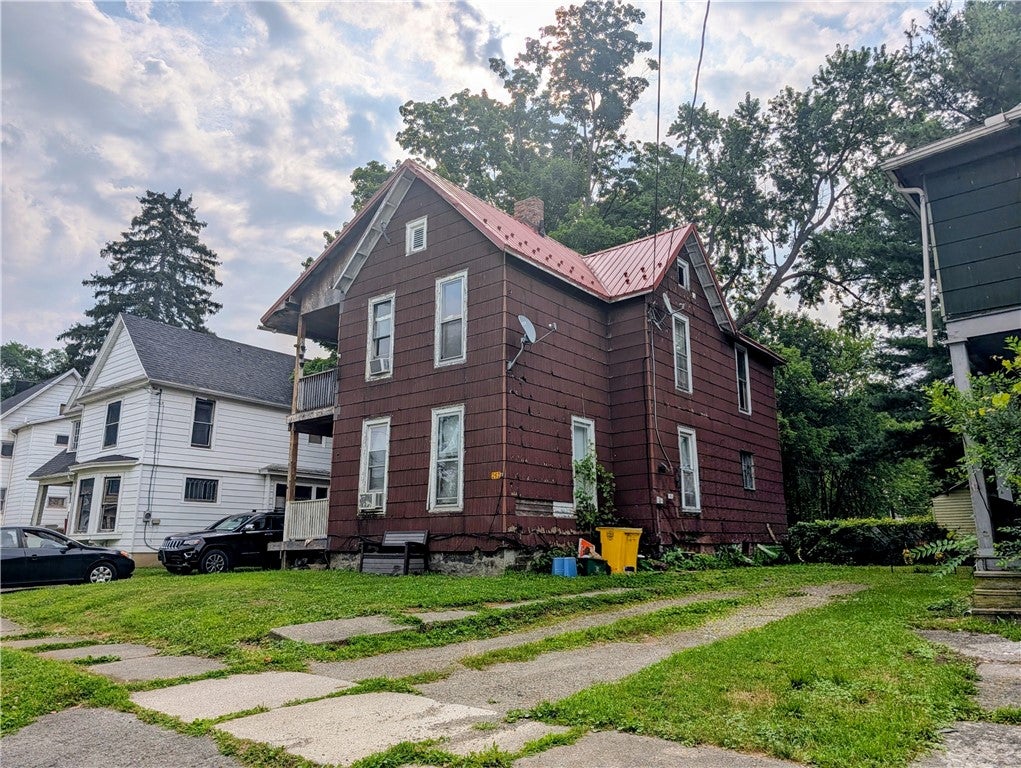 262 Brand Street — photo