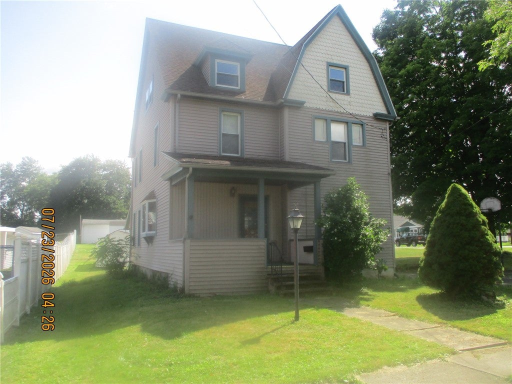 210 William Street — photo