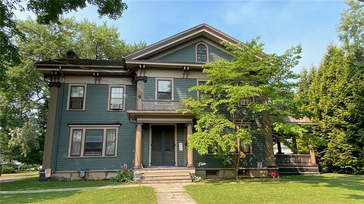 346 Main Street — photo
