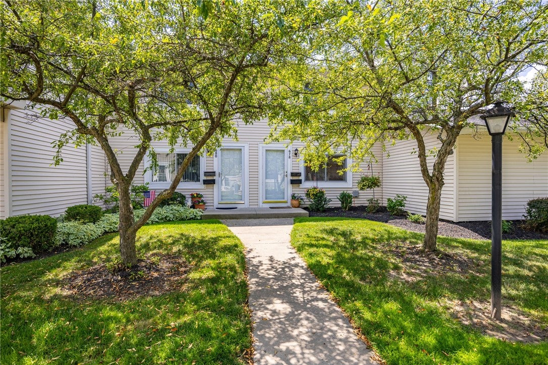 678 Eastbrooke Lane — photo