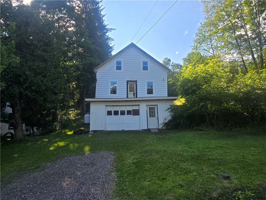 121 County Road 7 — photo
