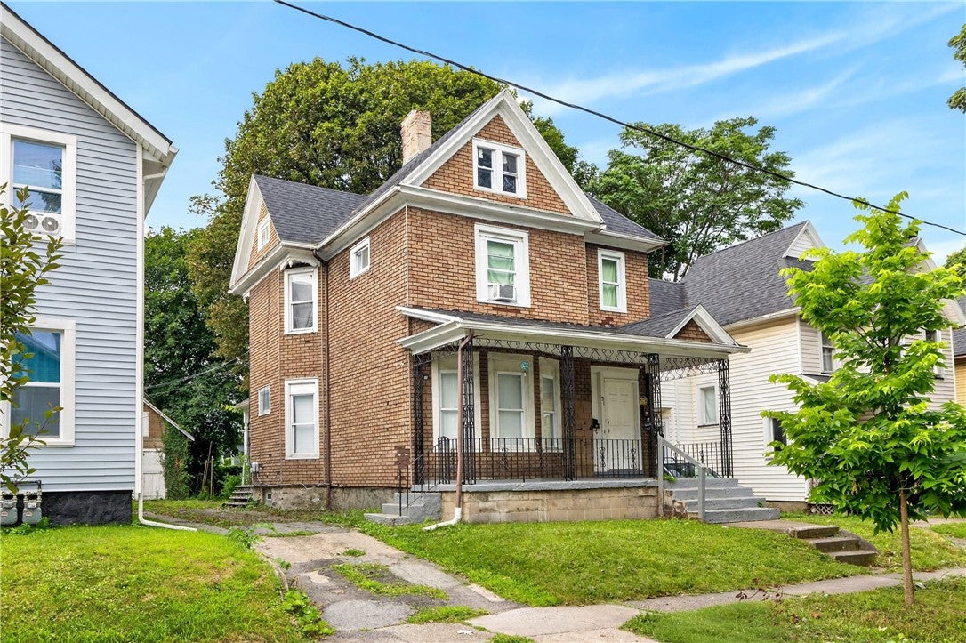 31 Locust Street — photo