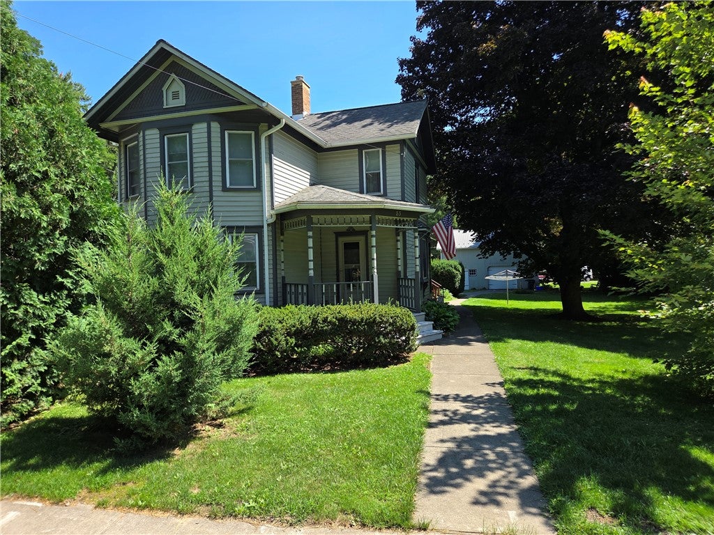 83 Pre Emption Road — photo