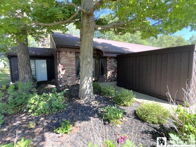26 Susann Court — photo