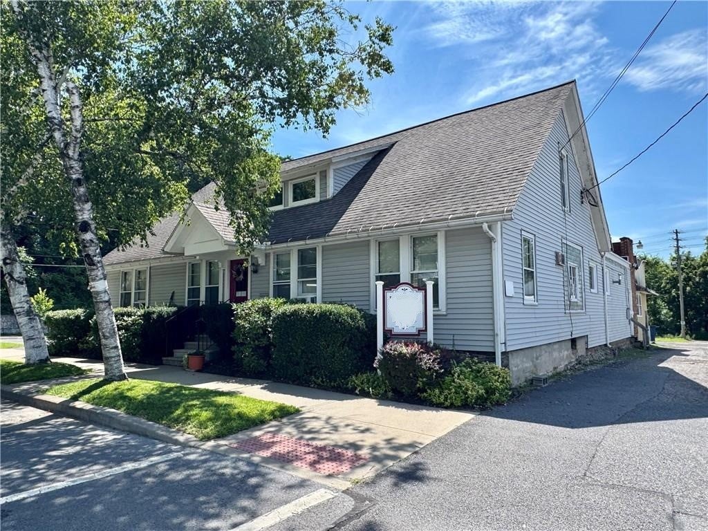 16-20 Lewis Street — photo