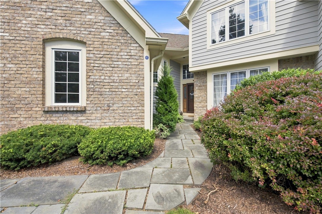 140 Regatta Drive — photo