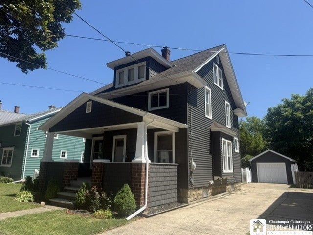 111 S 18th Street — photo