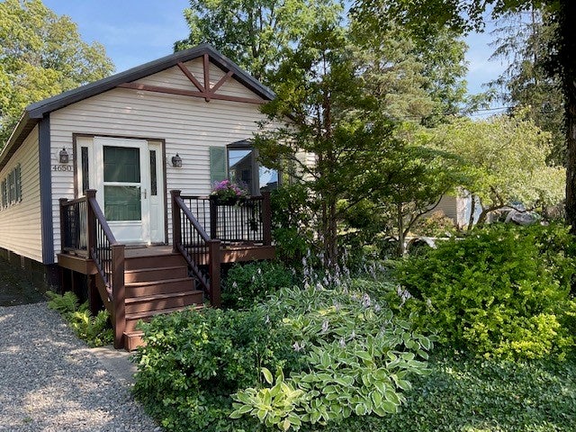 4650 E Lakeview Drive — photo