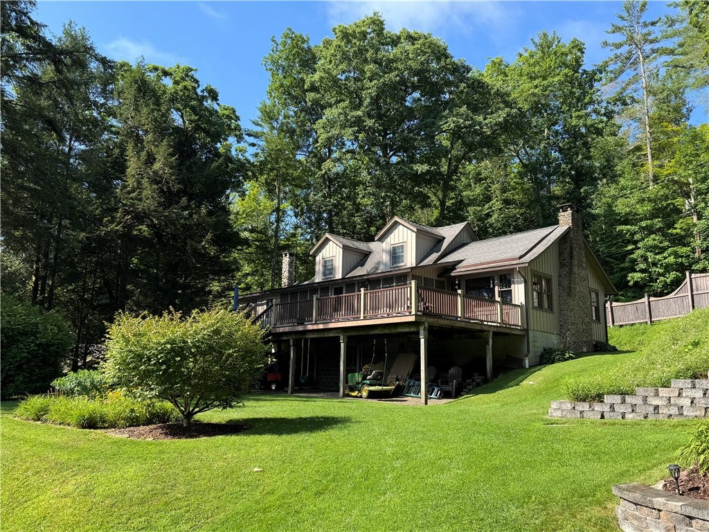 565 Buckhorn Lake Road — photo