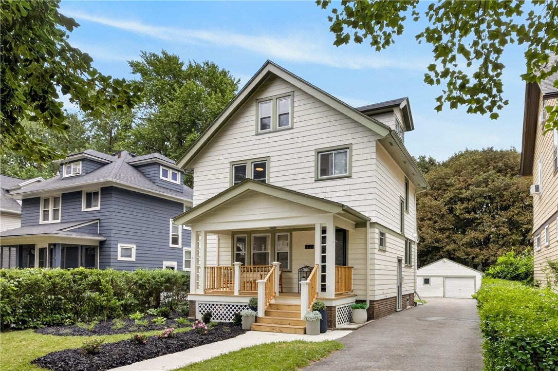 32 Pershing Drive, Rochester, NY 14609 — photo 2