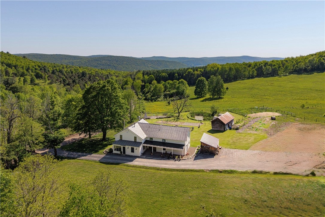 1245 Oak Hill Road — photo