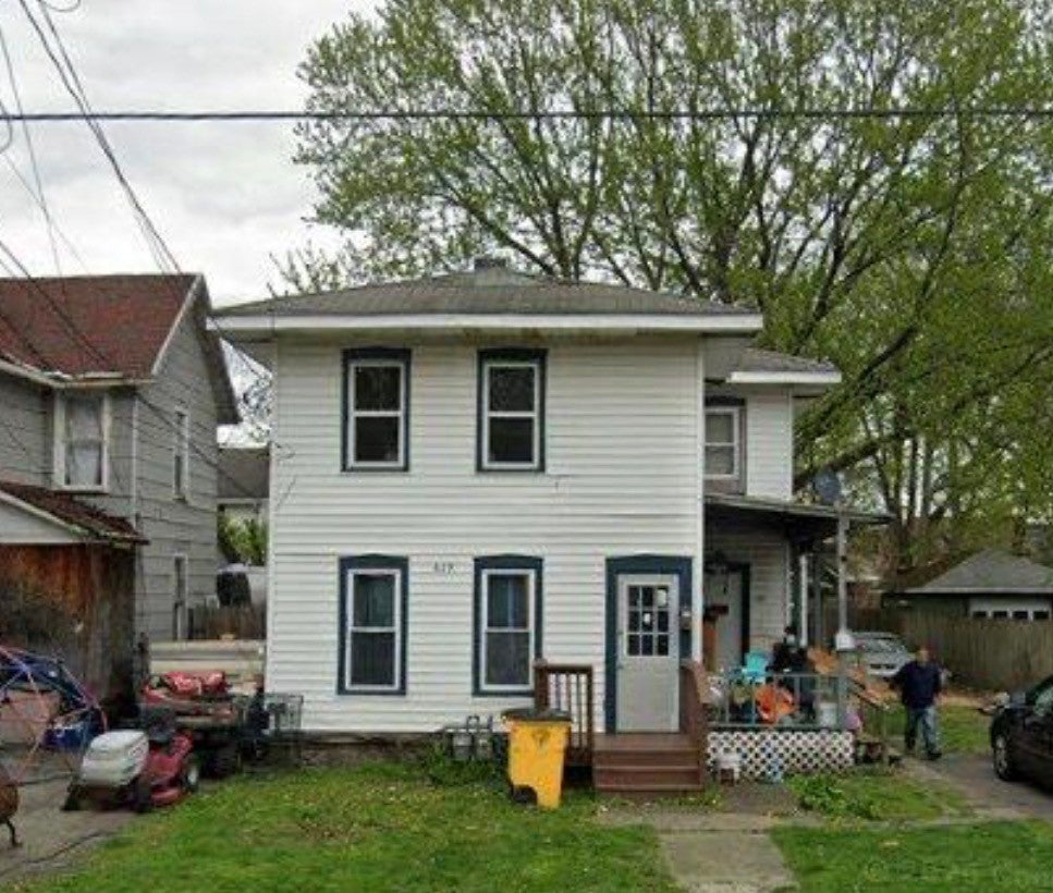619 Lewis Street — photo