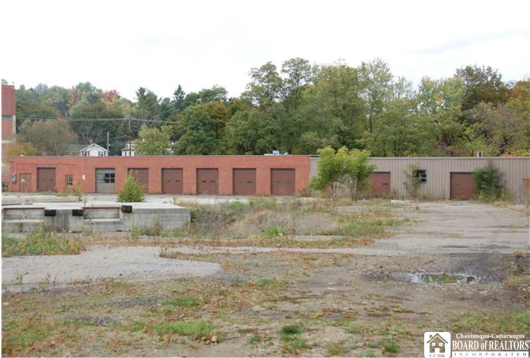 19.5 Blackstone Avenue — photo