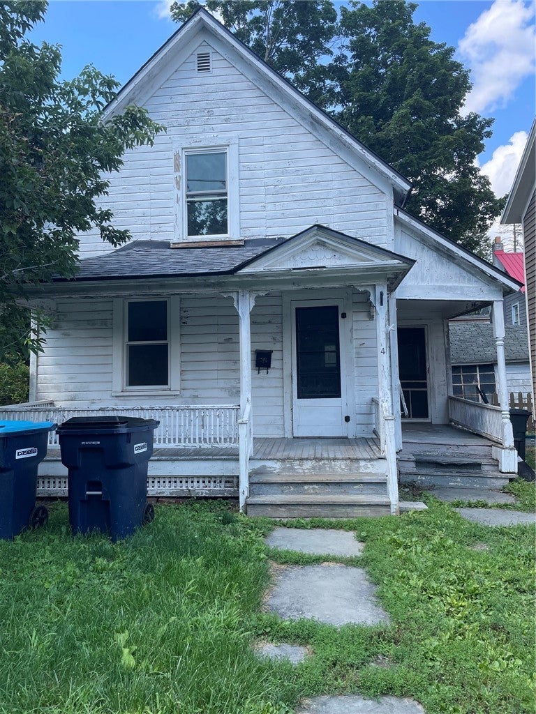 4 Hickory Street — photo