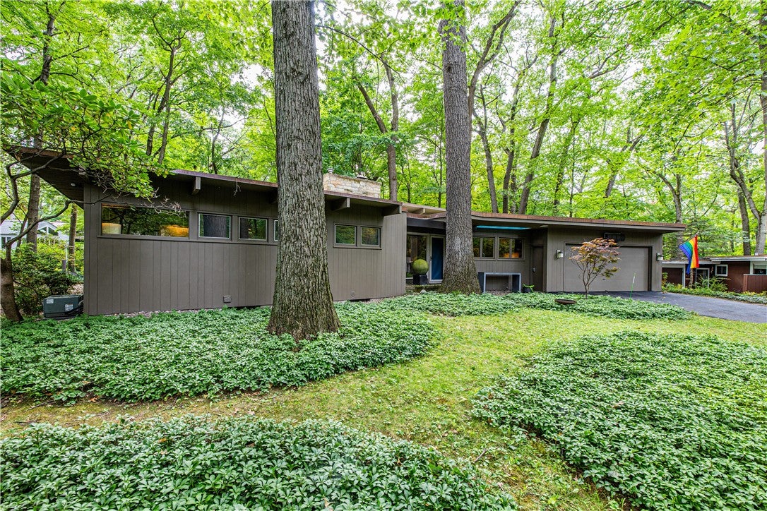 15 Woodland Circle — photo